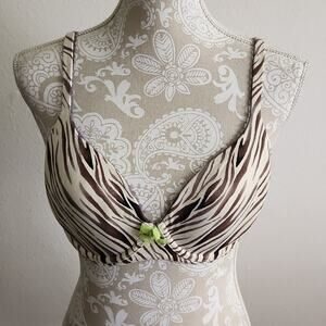 Victoria's Secret Lined Demi Bra 36C